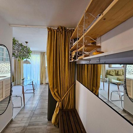 Manolaire Airport Residence Otopeni Luaran gambar