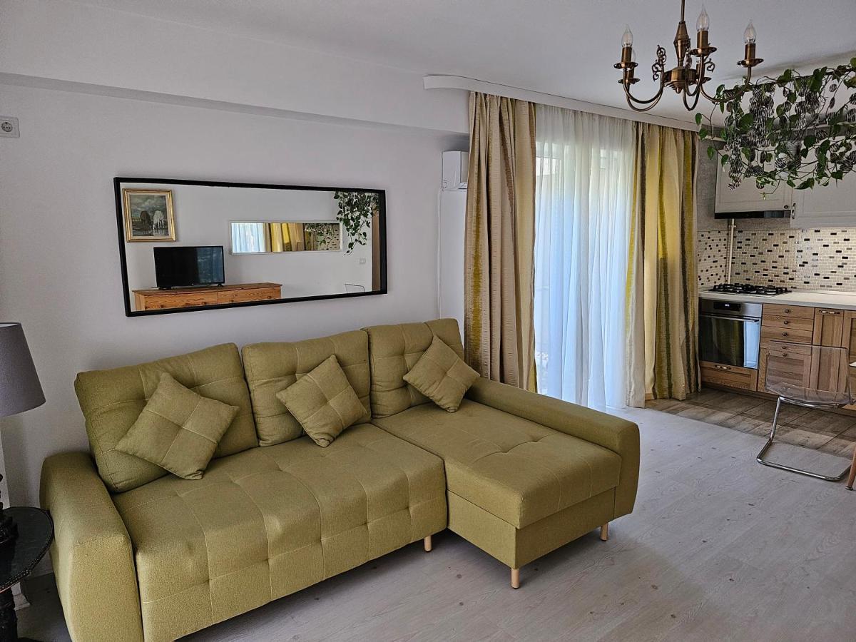 Manolaire Airport Residence Otopeni Luaran gambar